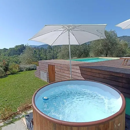 Cozy In Rignano Sullarno With Jacuzzi
